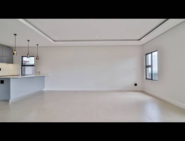 4 BEDROOM HOUSE FOR SALE IN IZINGA RIDGE